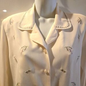 Koret Petites White Embroidered Long Sleeve Blouse Size 6
